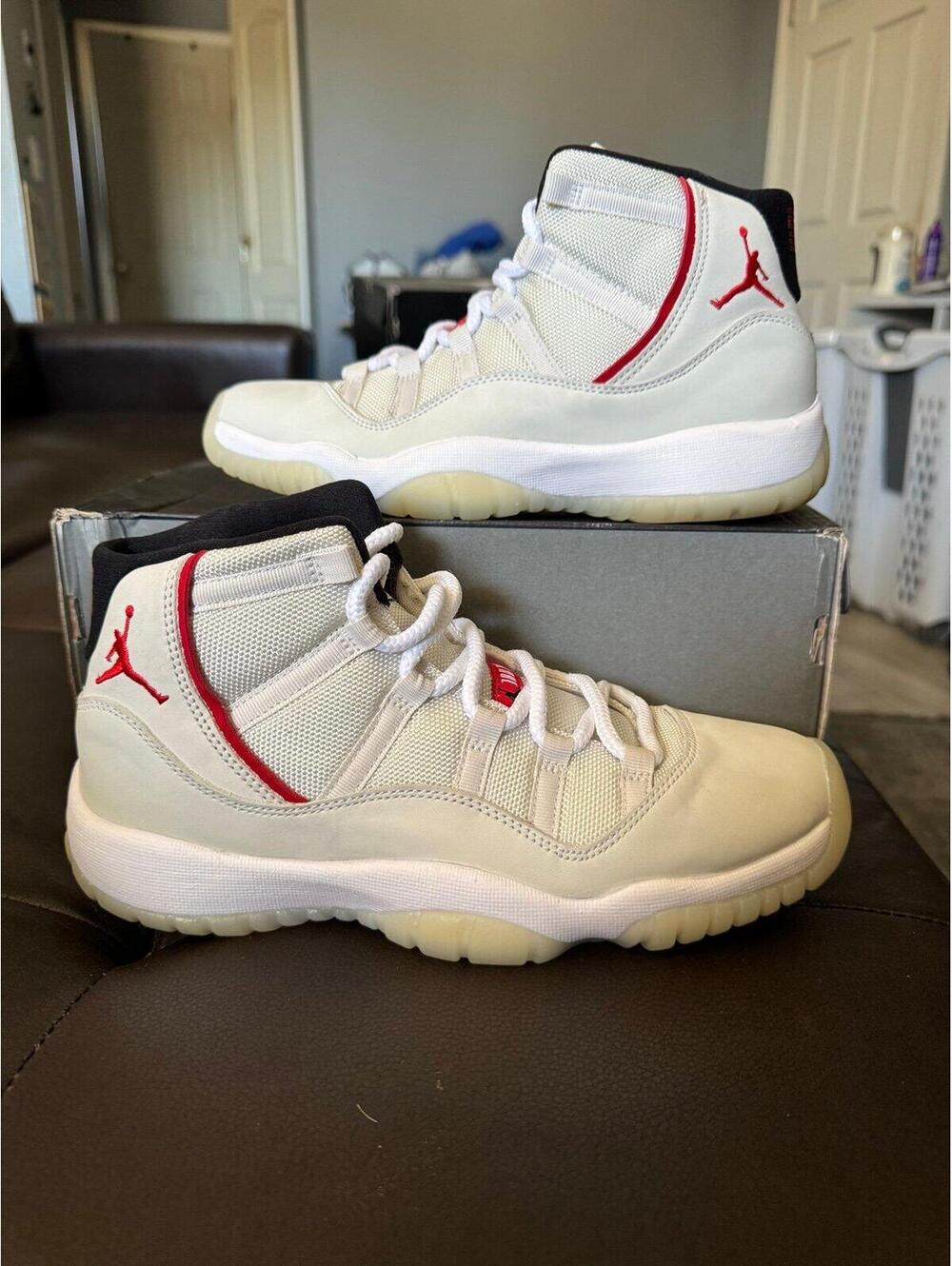 Jordan 11 Retro Platinum Tint